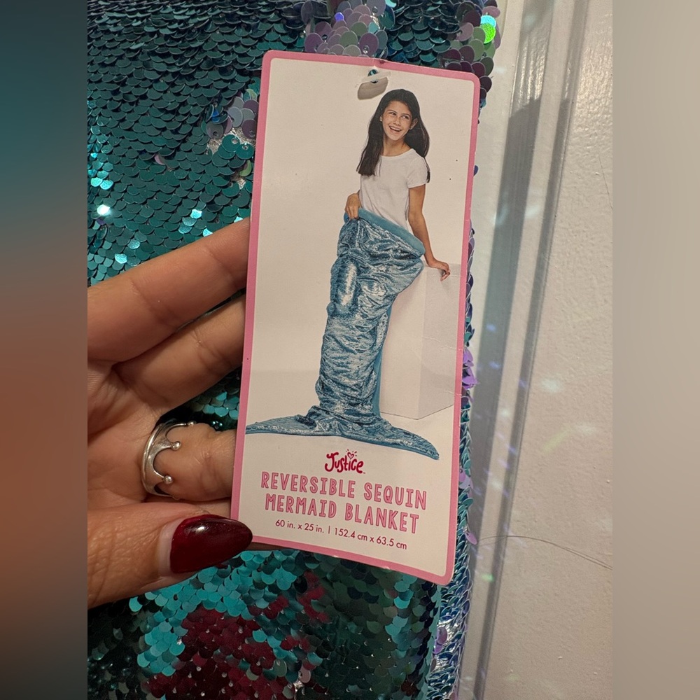 🆕 Justice Blue Sequin Mermaid Blanket Size 60”x25”